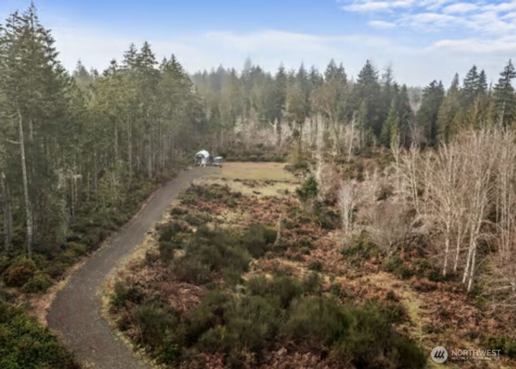 Photo of 2561 E Harstine Island Road N, Shelton, WA 98584 (MLS # 2476867)