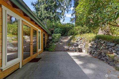 A home in Camano Island