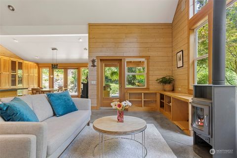 A home in Camano Island