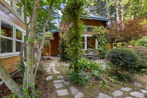 A home in Camano Island