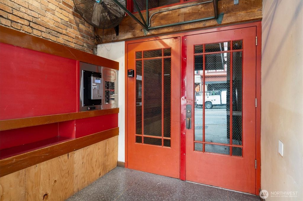 Photo of 1507 Western Avenue #R105, Seattle, WA 98101 (MLS # 2439941)