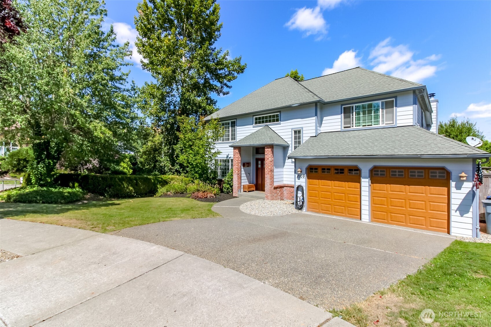 2109 Brookmonte Drive SE