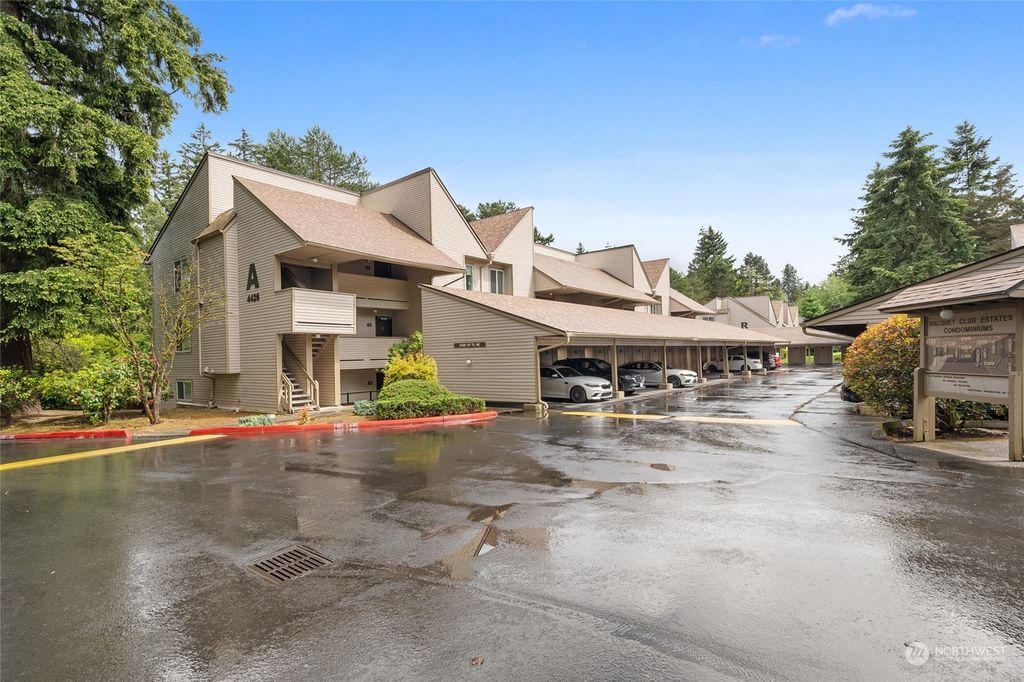 Photo of 4426 147th Place NE #A5, Bellevue, WA 98007 (MLS # 2246917)