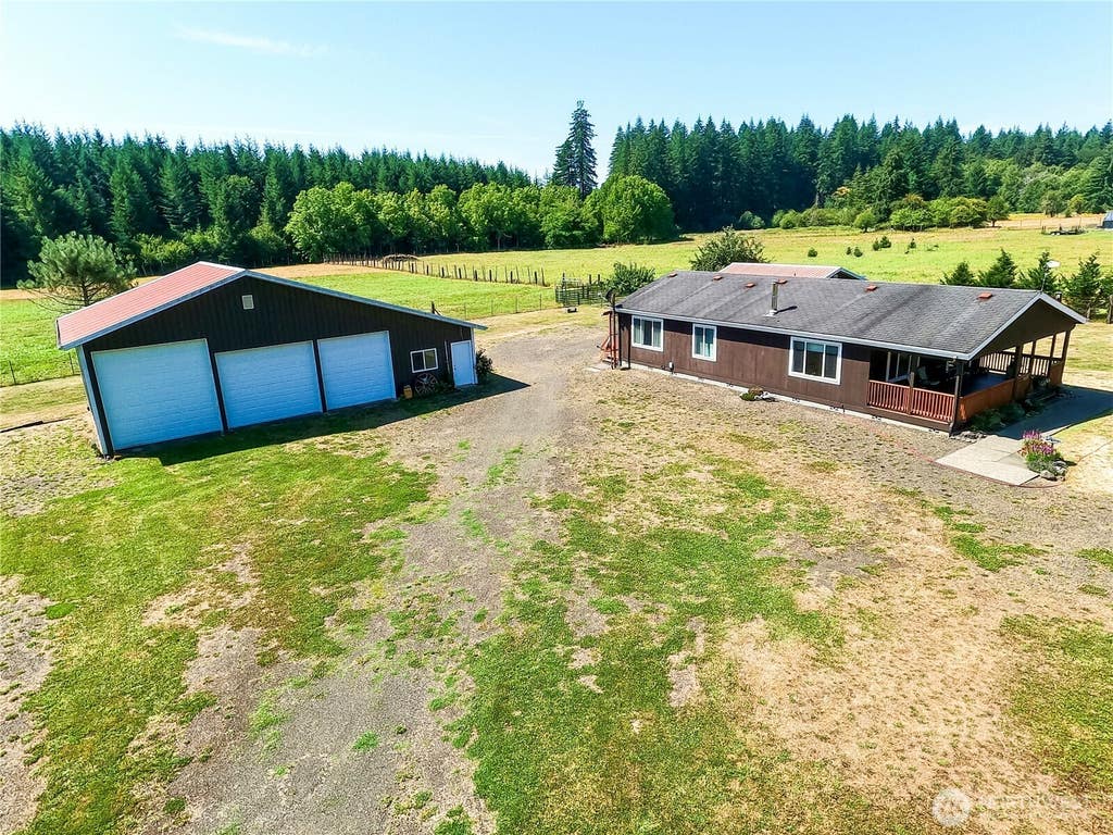 Photo of 1041 W Beeville Loop Road RD, Matlock, WA 98560 (MLS # 2565648)