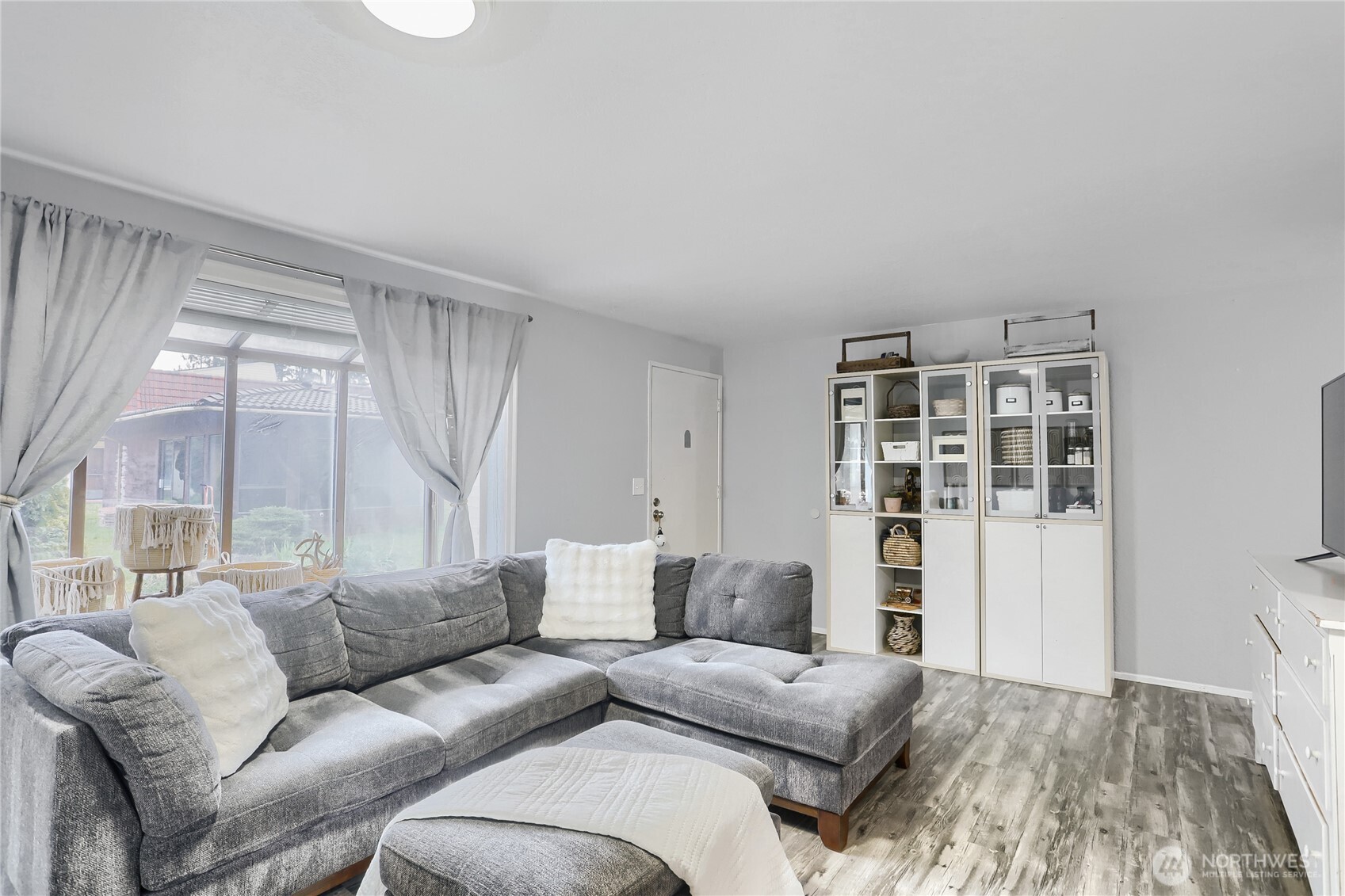 1002 Columbia Avenue 3