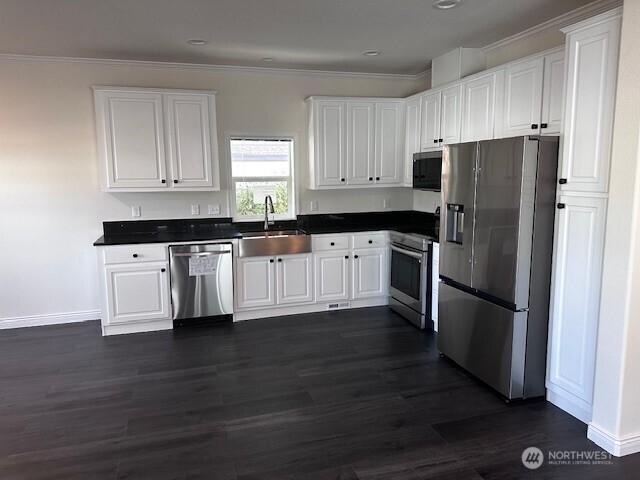 2101 324th Street 174