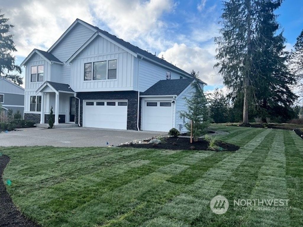 Photo of 13906 102nd Drive SE #5, Snohomish, WA 98296 (MLS # 2289575)