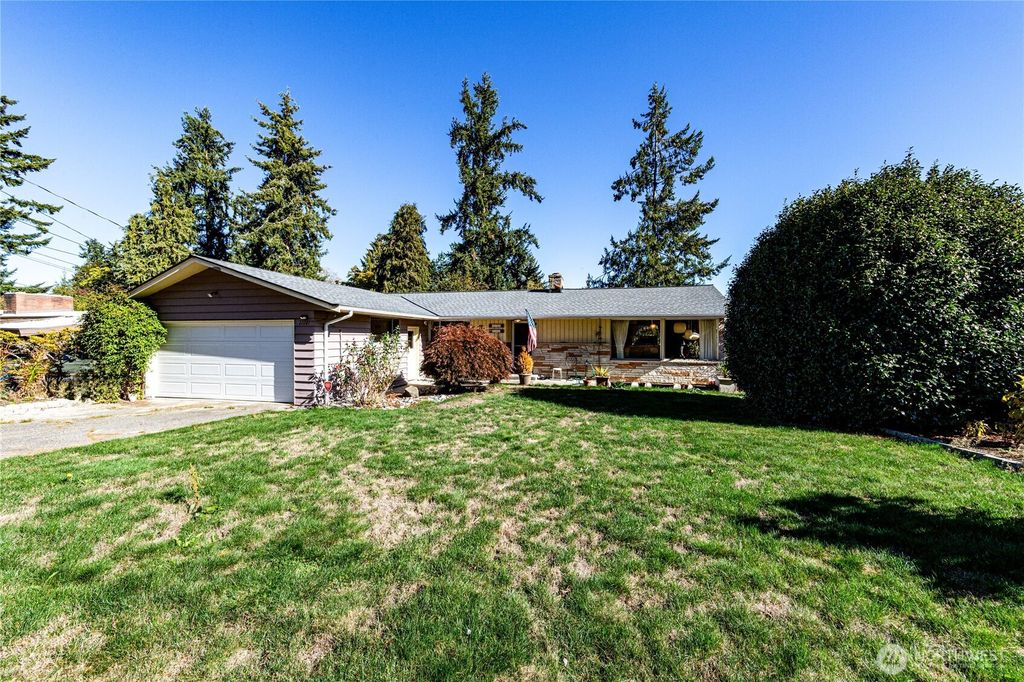 Photo of 21001 80th Avenue W, Edmonds, WA 98026 (MLS # 2453384)
