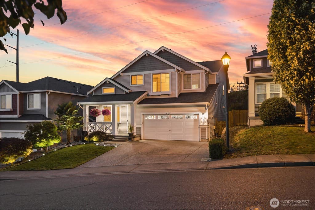 Photo of 16403 22nd Street E, Lake Tapps, WA 98391 (MLS # 2574565)