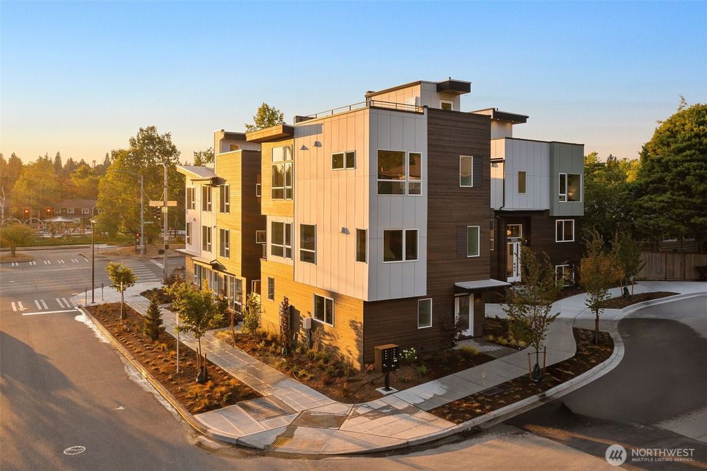 Photo of 4302 NE 52nd Street, Seattle, WA 98105 (MLS # 2424163)