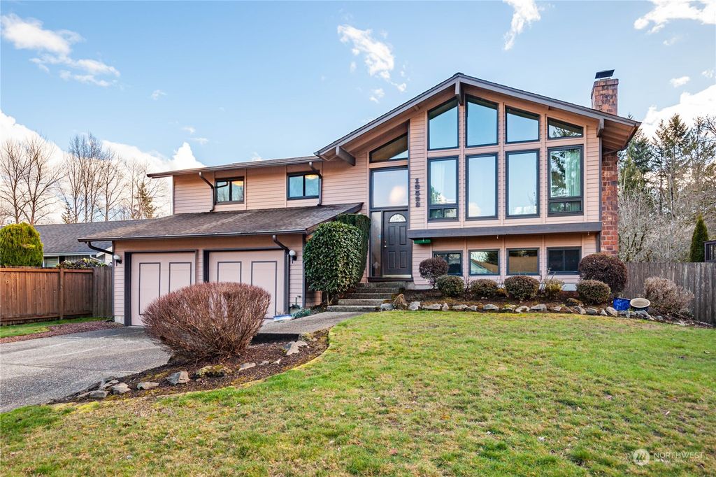 Photo of 13529 SE 233rd Street, Kent, WA 98042 (MLS # 2206486)