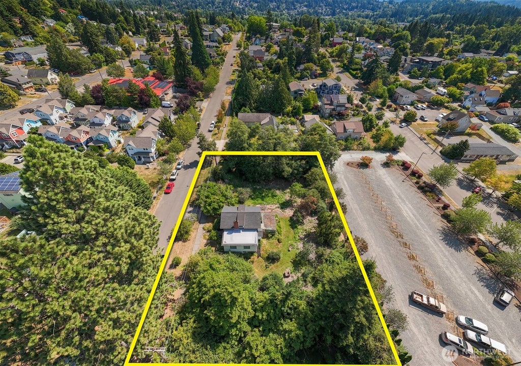 Photo of 1414 McKenzie Avenue, Bellingham, WA 98225 (MLS # 2570454)