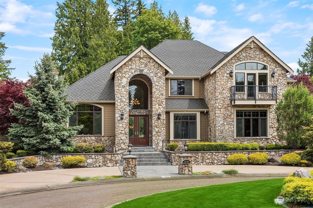 Photo of 15606 Fairway Fountains Court SE, Mill Creek, WA 98012 (MLS # 2031091)
