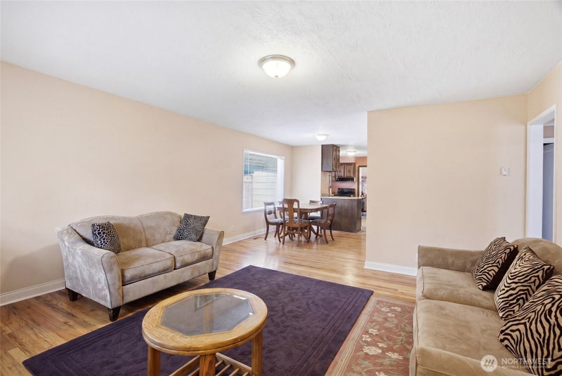 27 E Street SW