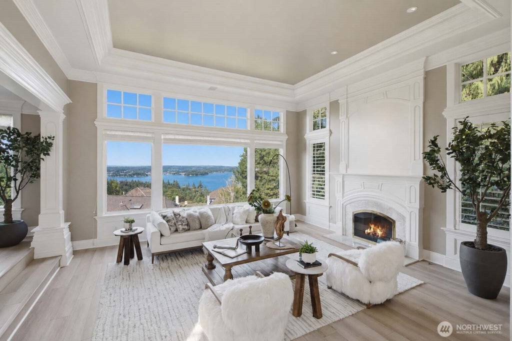 Photo of 17120 SE 58th St ST, Bellevue, WA 98006 (MLS # 2574740)