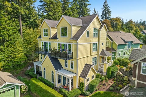 Photo of 2010 NE Katsura Street #A, Issaquah, WA 98029 (MLS # 2580425)