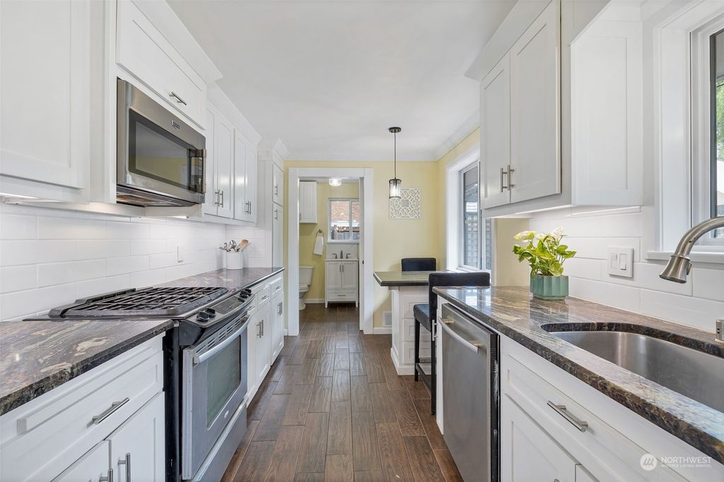 listing image 9362647982469097092