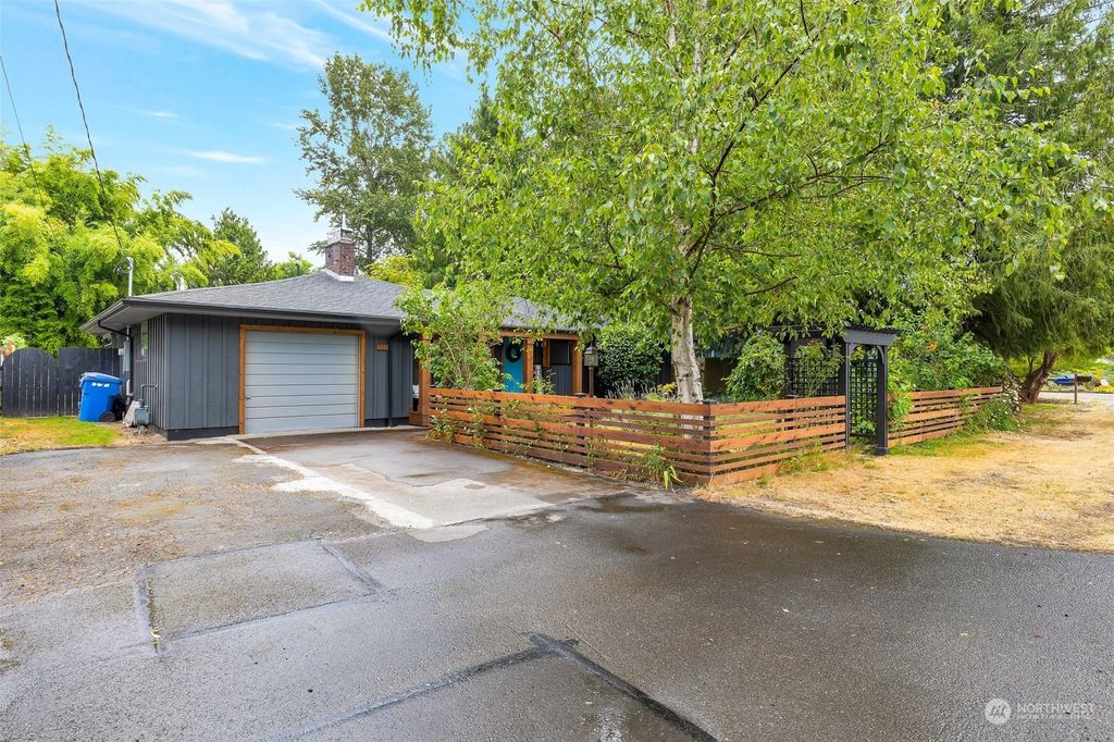 listing image 9365453441107919835