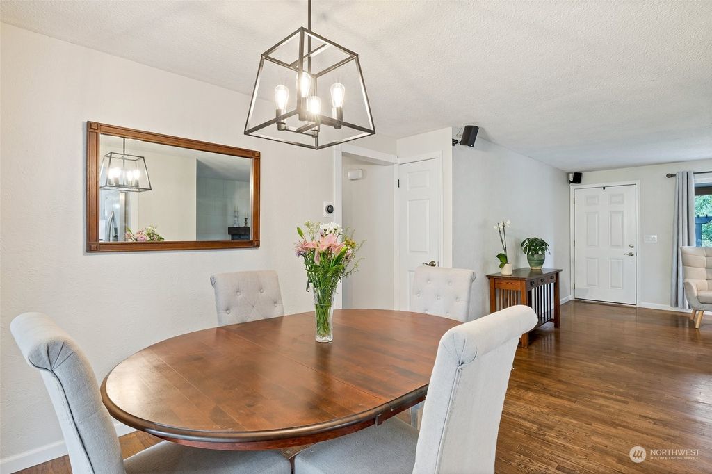 listing image 9363894063936941567