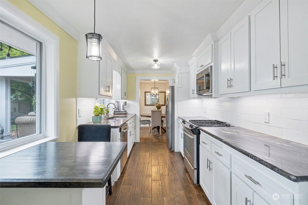 listing image 9366949109625637745