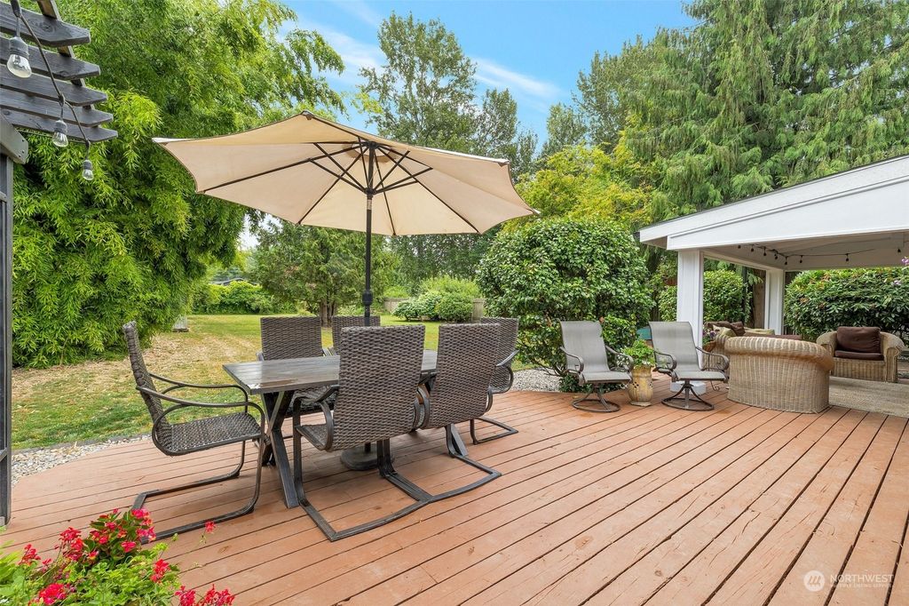listing image 9361241344838379438
