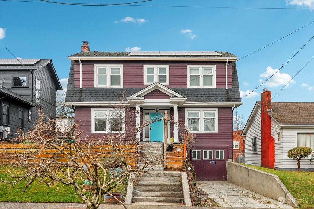 Photo of 541 26th Avenue, Seattle, WA 98122 (MLS # 2324649)