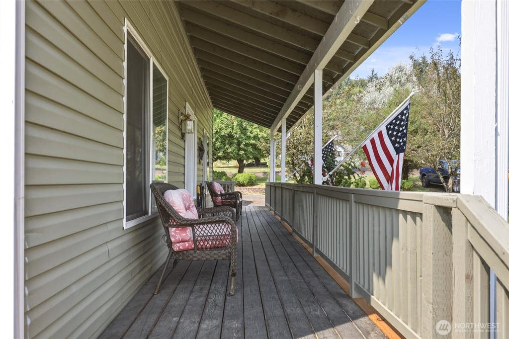Photo of 4104 State Route 508, Cinebar, WA 98533 (MLS # 2565290)