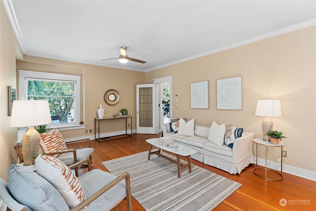 Photo of 1516 4th Avenue W, Seattle, WA 98119 (MLS # 2266768)