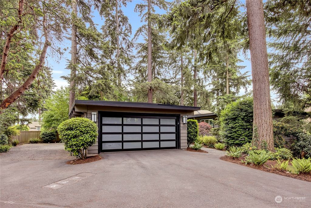Photo of 7352 Island Crest Way, Mercer Island, WA 98040 (MLS # 2243079)