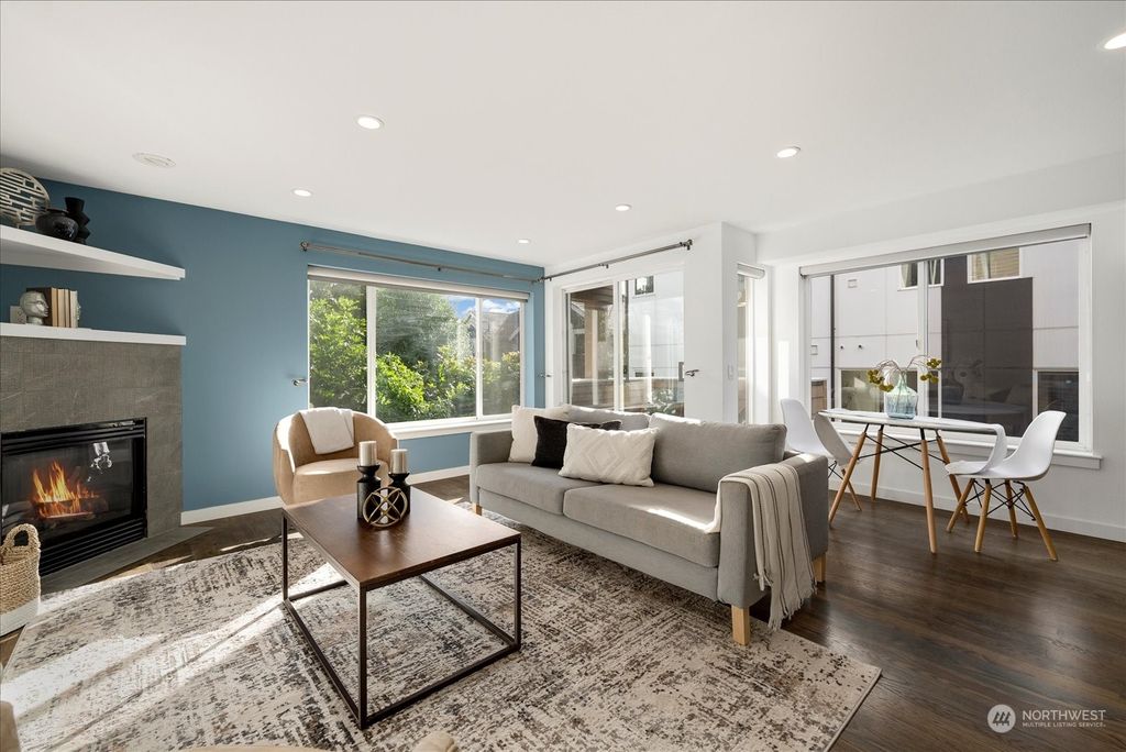 Photo of 611 N 46th St Street #D, Seattle, WA 98103 (MLS # 2174997)