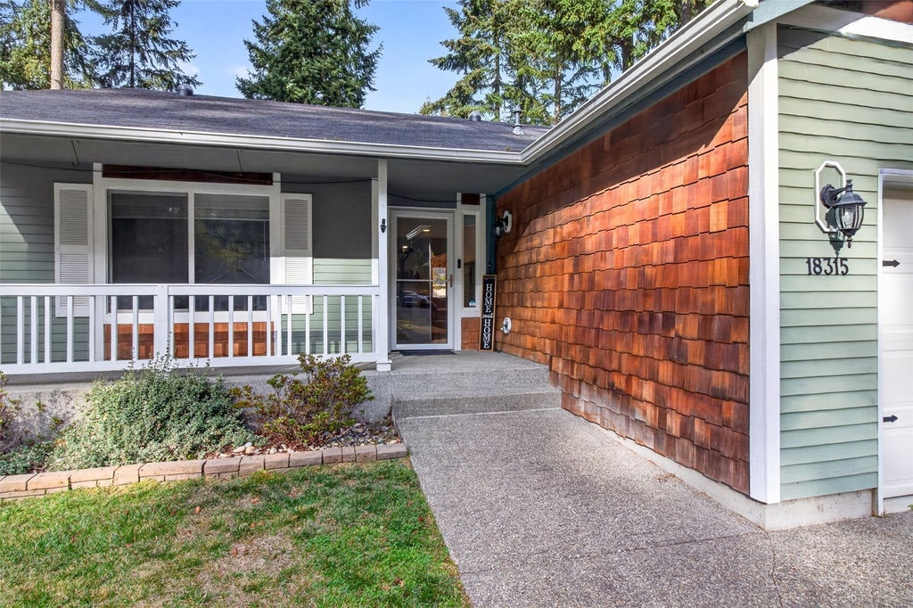 Photo of 18315 Avonwood Court SE, Yelm, WA 98597 (MLS # 2597806)
