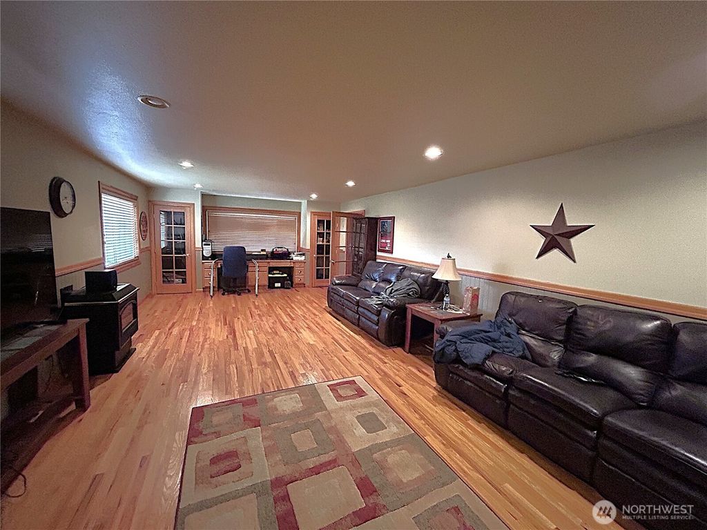 Photo of 1925 Hampton Road, Everson, WA 98247 (MLS # 2467619)