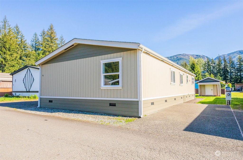 Photo of 200 10th Street #65, Gold Bar, WA 98251 (MLS # 2233283)