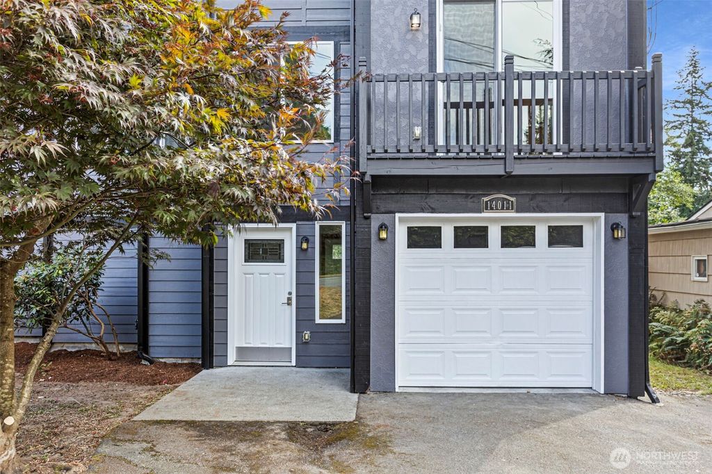 Photo of 14011 Roosevelt Way N, Seattle, WA 98133 (MLS # 2426628)