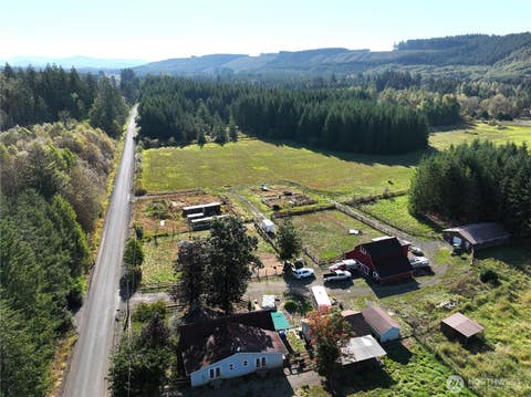 Photo of 205 Stub Road, Onalaska, WA 98570 (MLS # 2551893)