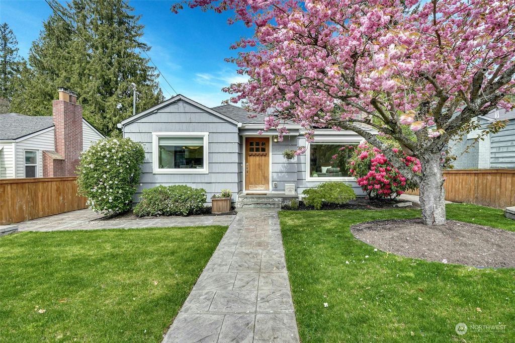 Photo of 1036 NE 96th Street, Seattle, WA 98115 (MLS # 2224767)