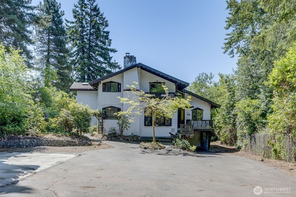Photo of 7223 S Langston Road, Seattle, WA 98178 (MLS # 2392349)