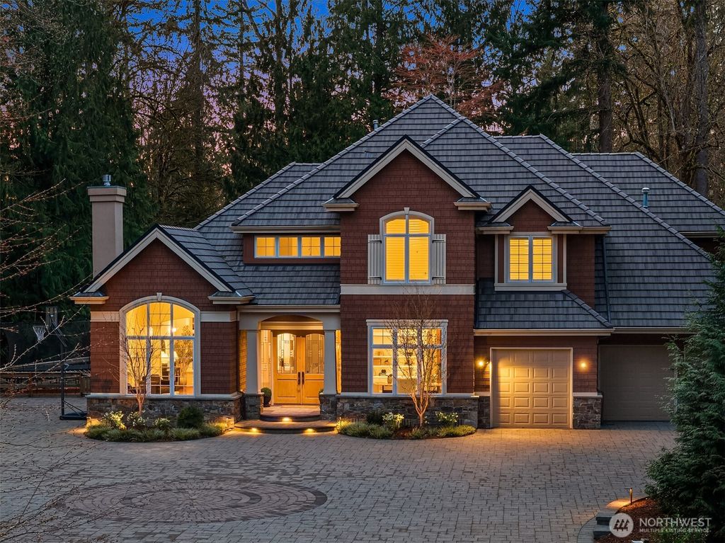 Photo of 12419 205th Place NE, Woodinville, WA 98077 (MLS # 2501365)