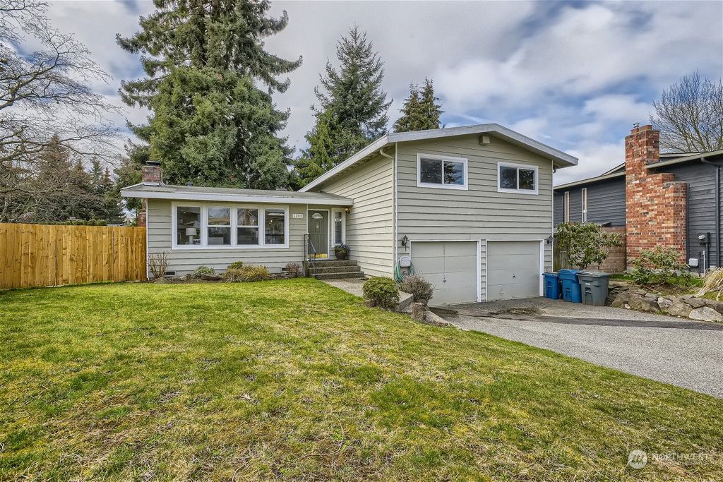 Photo of 22910 83rd Place W, Edmonds, WA 98026 (MLS # 2047244)
