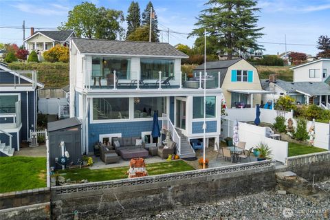 Photo of 609 Shore Drive, Bremerton, WA 98310 (MLS # 2417199)