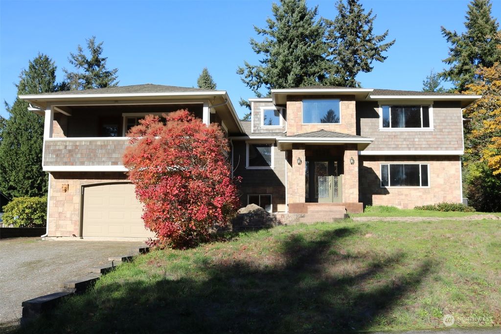 Photo of 310 SW 203rd St St, Normandy Park, WA 98166 (MLS # 2180219)