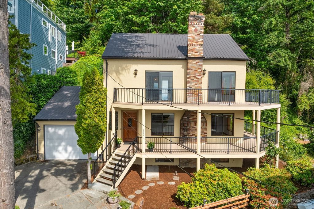 Photo of 5305 SW Shore Place, Seattle, WA 98136 (MLS # 2393559)