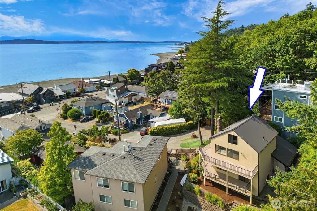 Photo of 5305 SW Shore Place, Seattle, WA 98136 (MLS # 2393559)