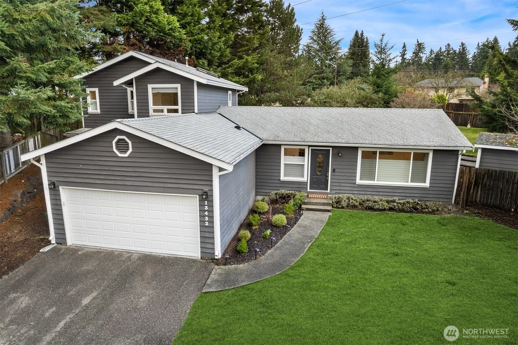 Photo of 13432 123rd Avenue NE, Kirkland, WA 98034 (MLS # 2456525)