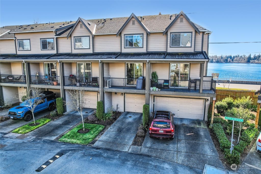 Photo of 1908 113th Place SE, Everett, WA 98208 (MLS # 2207842)