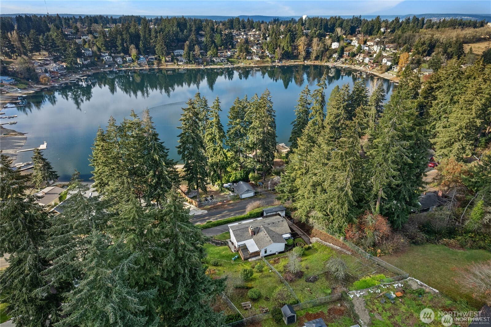 235 Lake Louise Drive SW