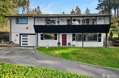 235 Lake Louise Drive SW Lakewood WA 98498