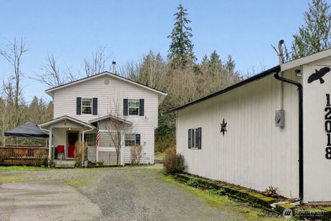 Photo of 12018 207th Avenue SE, Snohomish, WA 98290 (MLS # 2463320)