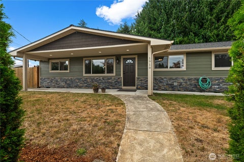 Photo of 1910 110th Drive SE, Lake Stevens, WA 98258 (MLS # 2570052)