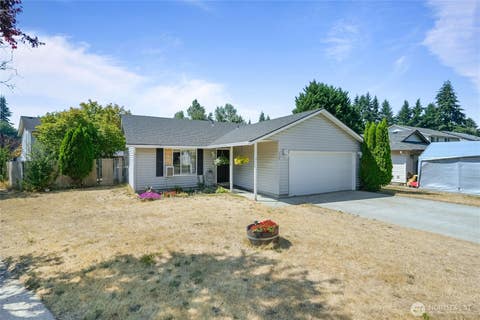 Photo of 159 Decatur Drive, Kelso, WA 98626 (MLS # 2568055)